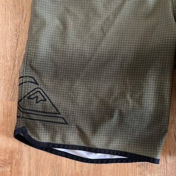 Quiksilver Trunks - Picture 2 of 5